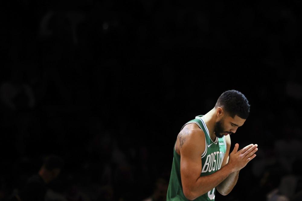 频频赢得关 频频赢得关